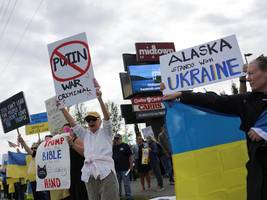 trump trifft putin: die welt schaut für ein paar stunden auf alaska